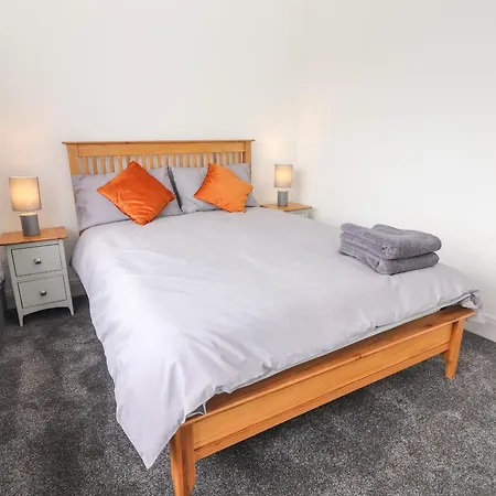 Gortnamona בית נופש