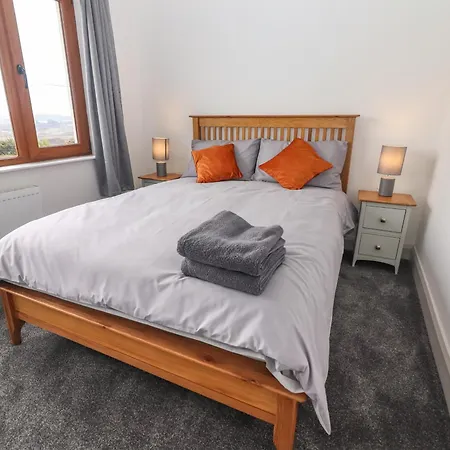 Gortnamona בית נופש Drom